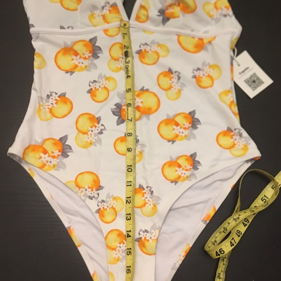 👙Cupshe one piece bathing suit NWT 🍊 - Picture 5 of 8